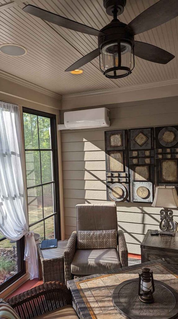 ductless-unit-in-sunroom