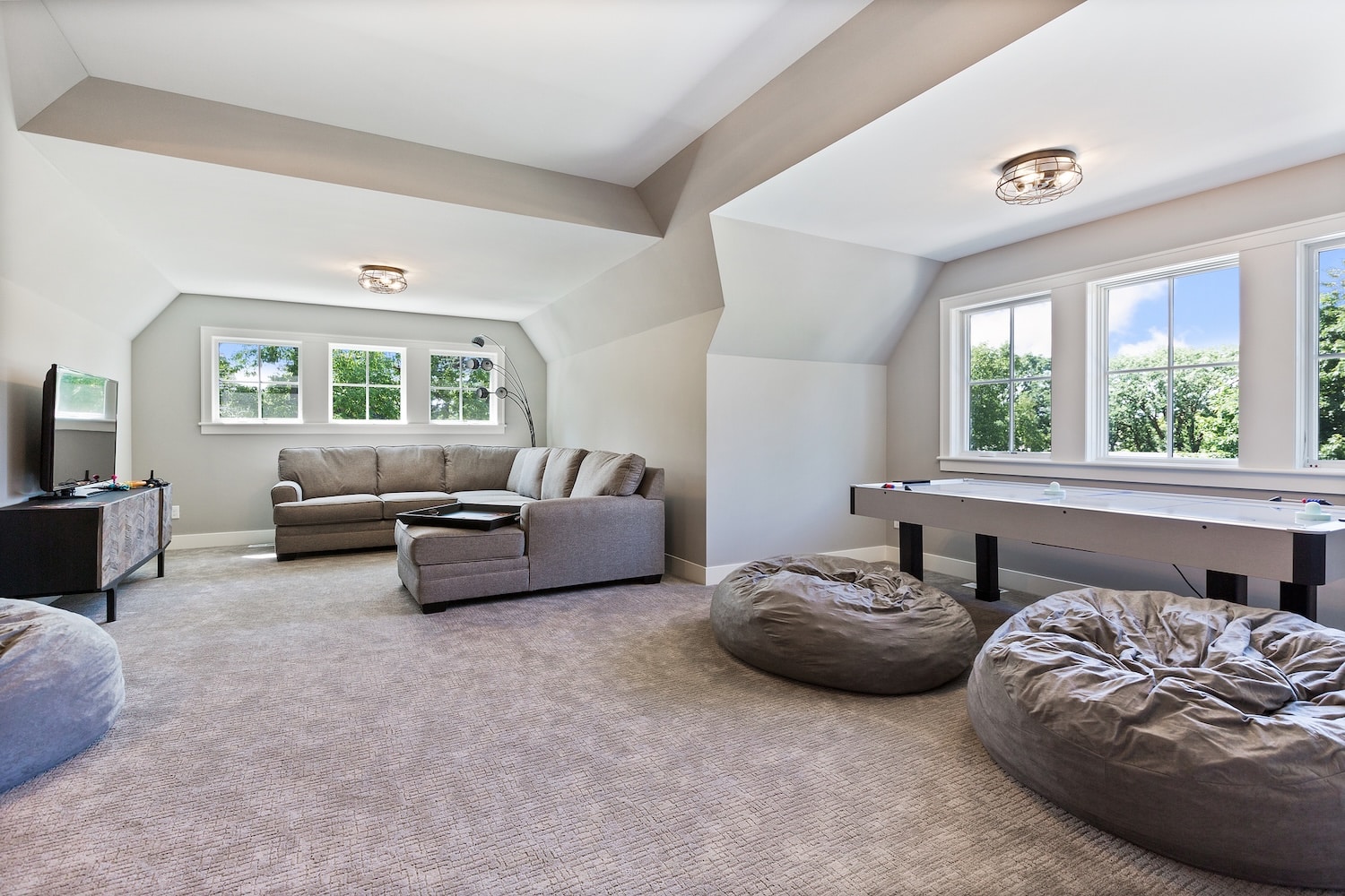 bonus room
